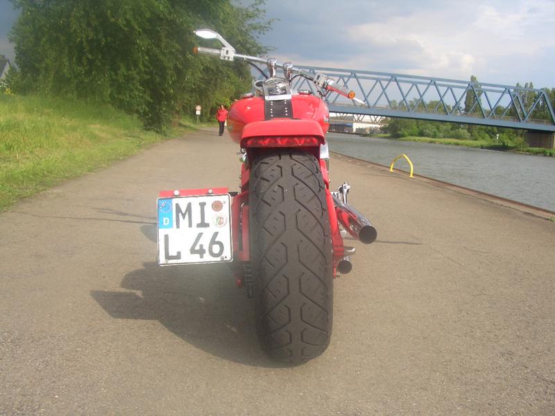 Seitenansicht der ersten Harley