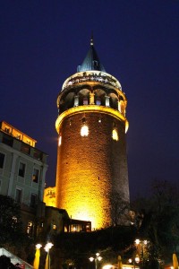 HDR Turm Nacht